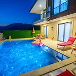 Villa Villam Supernova